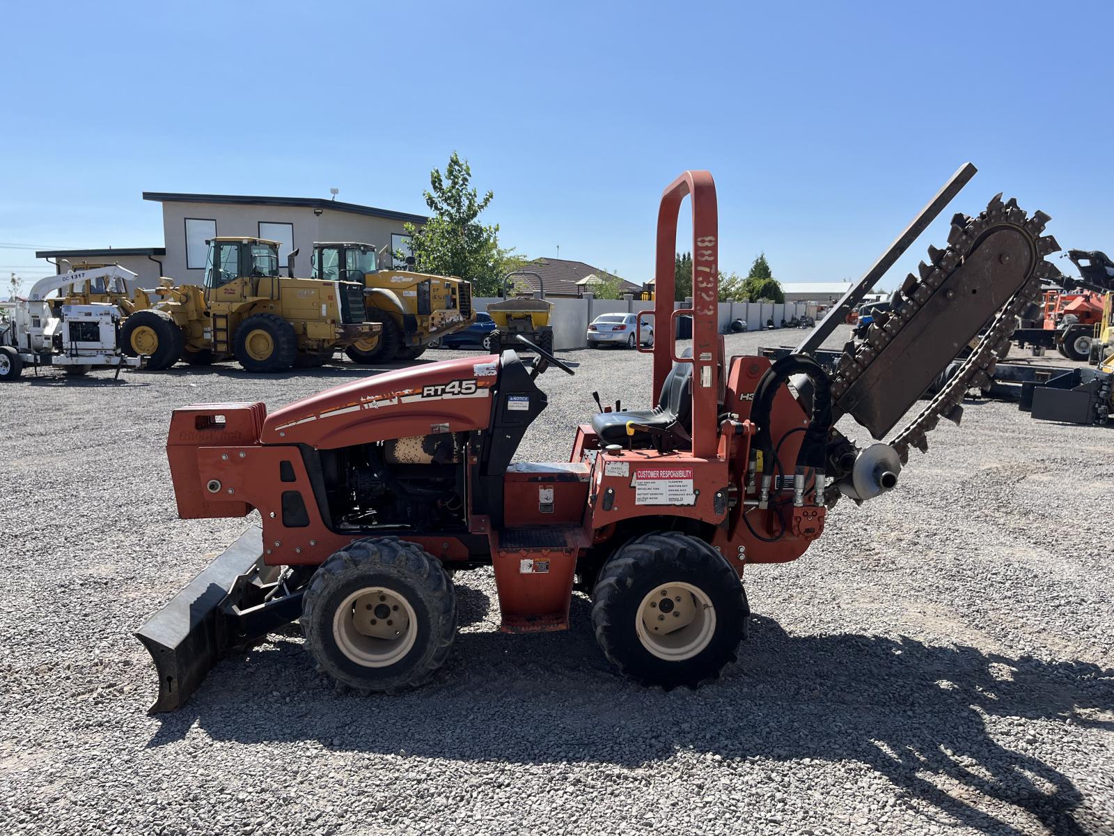 DITCH WITCH RT45